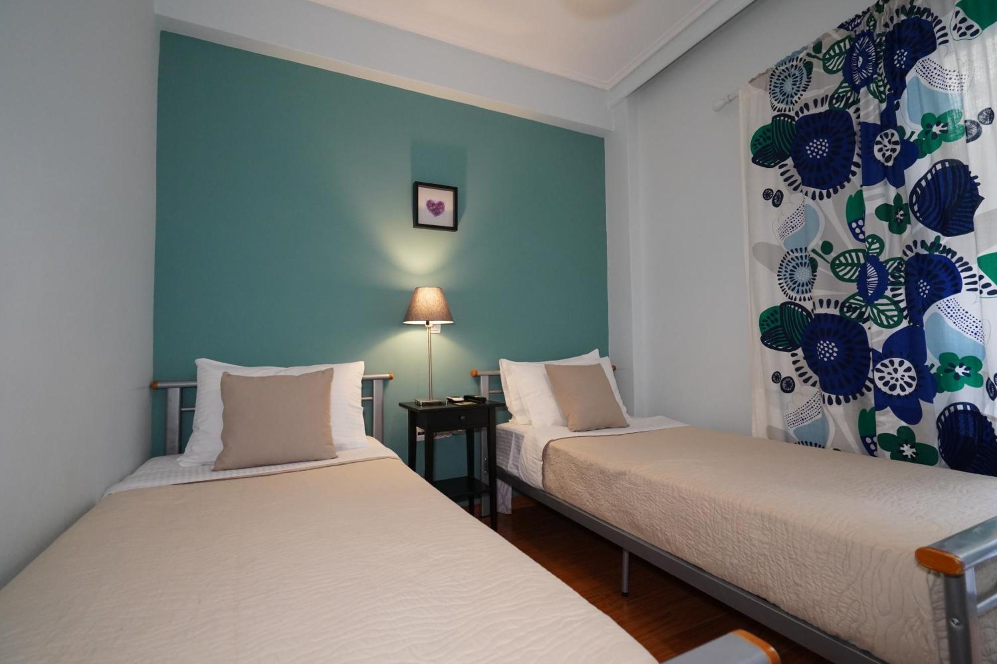 Garden Apartment Next To The Mall -Private Parking Athen Exterior foto